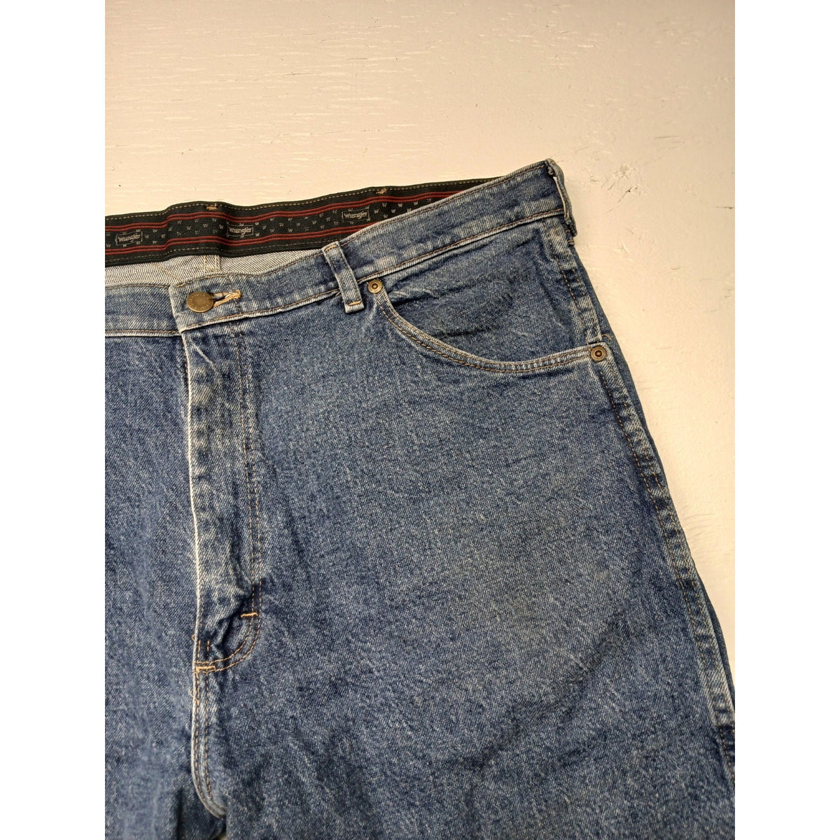 Wrangler (38x32) Men's Straight Blue Denim Jeans