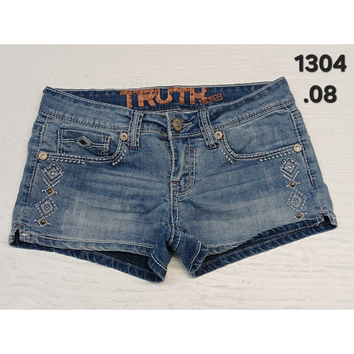 Truth Be Told (7) Honest Low Rise Blue Denim Chino Shorts