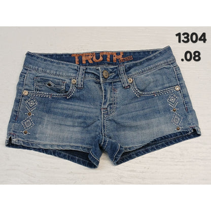 Truth Be Told (7) Honest Low Rise Blue Denim Chino Shorts