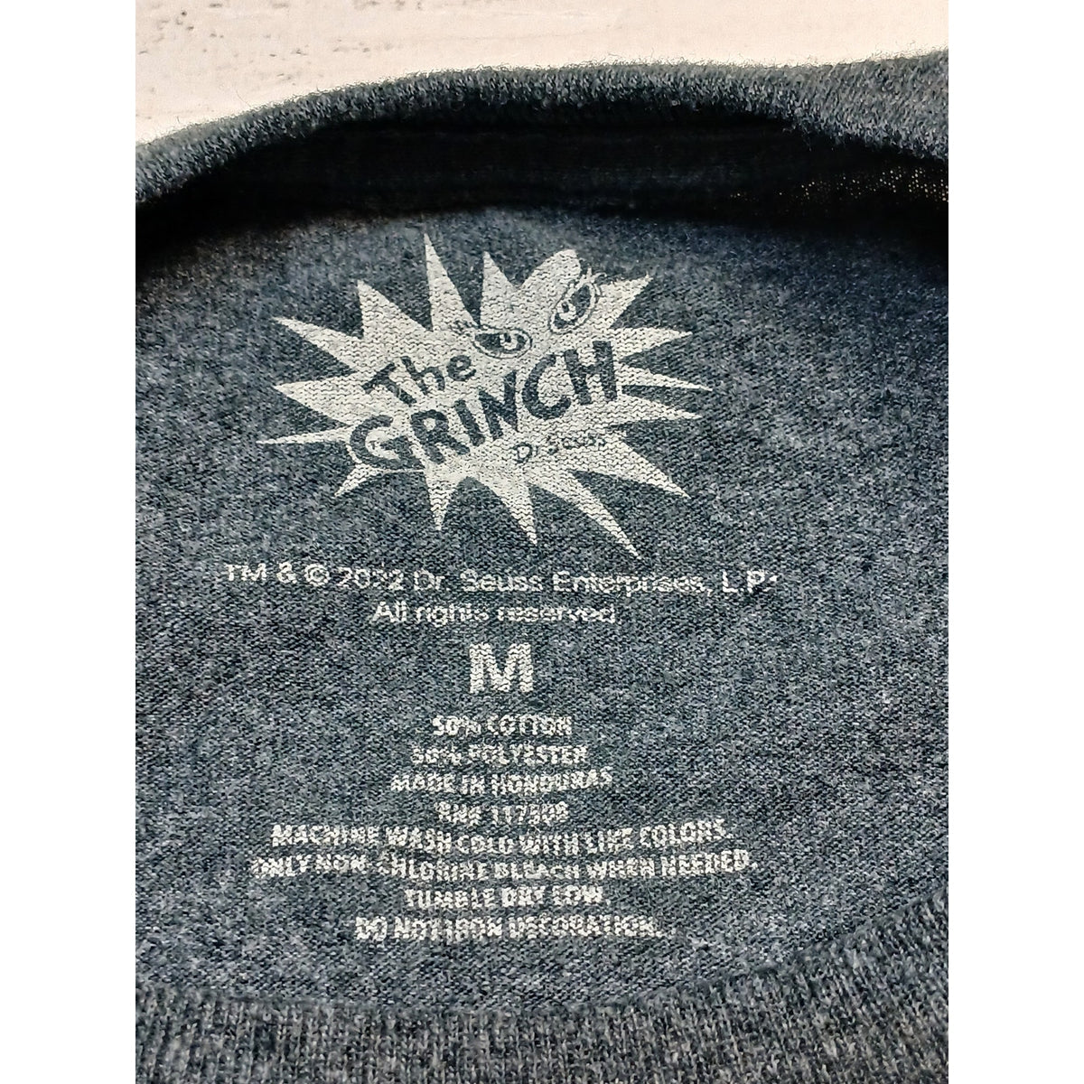 Grinch (Medium) Charcoal Crew Neck Short Sleeve TShirt