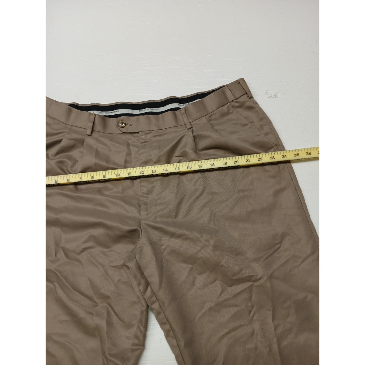 Perry Ellis (40x32) Tan Relaxed Fit Khaki Dress Slacks