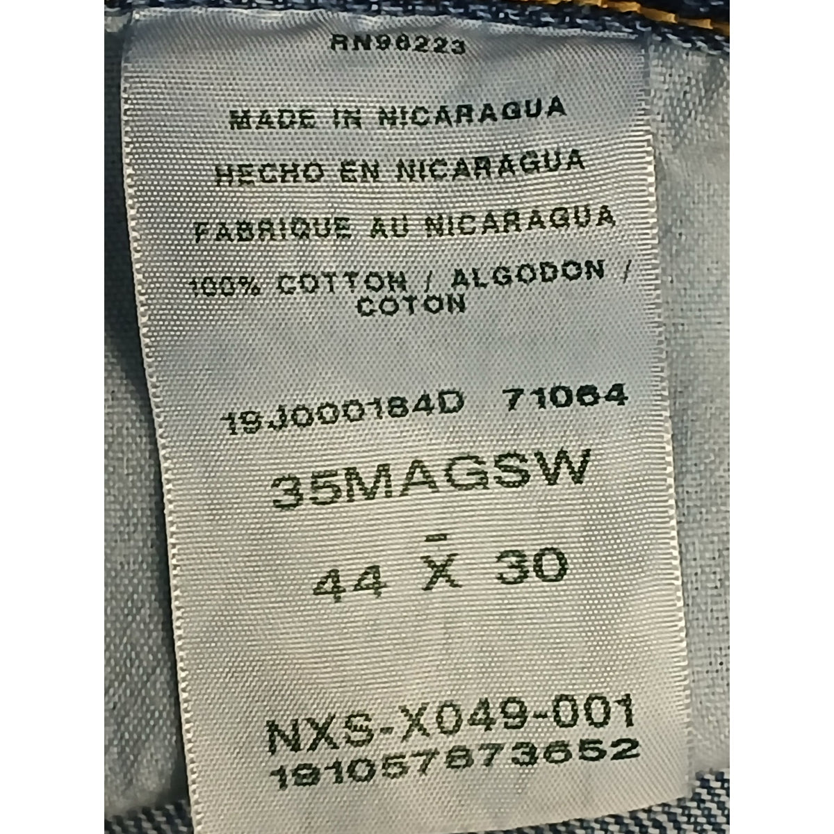 Magellan (44x30) Men's Straight Leg Blue Denim Jeans