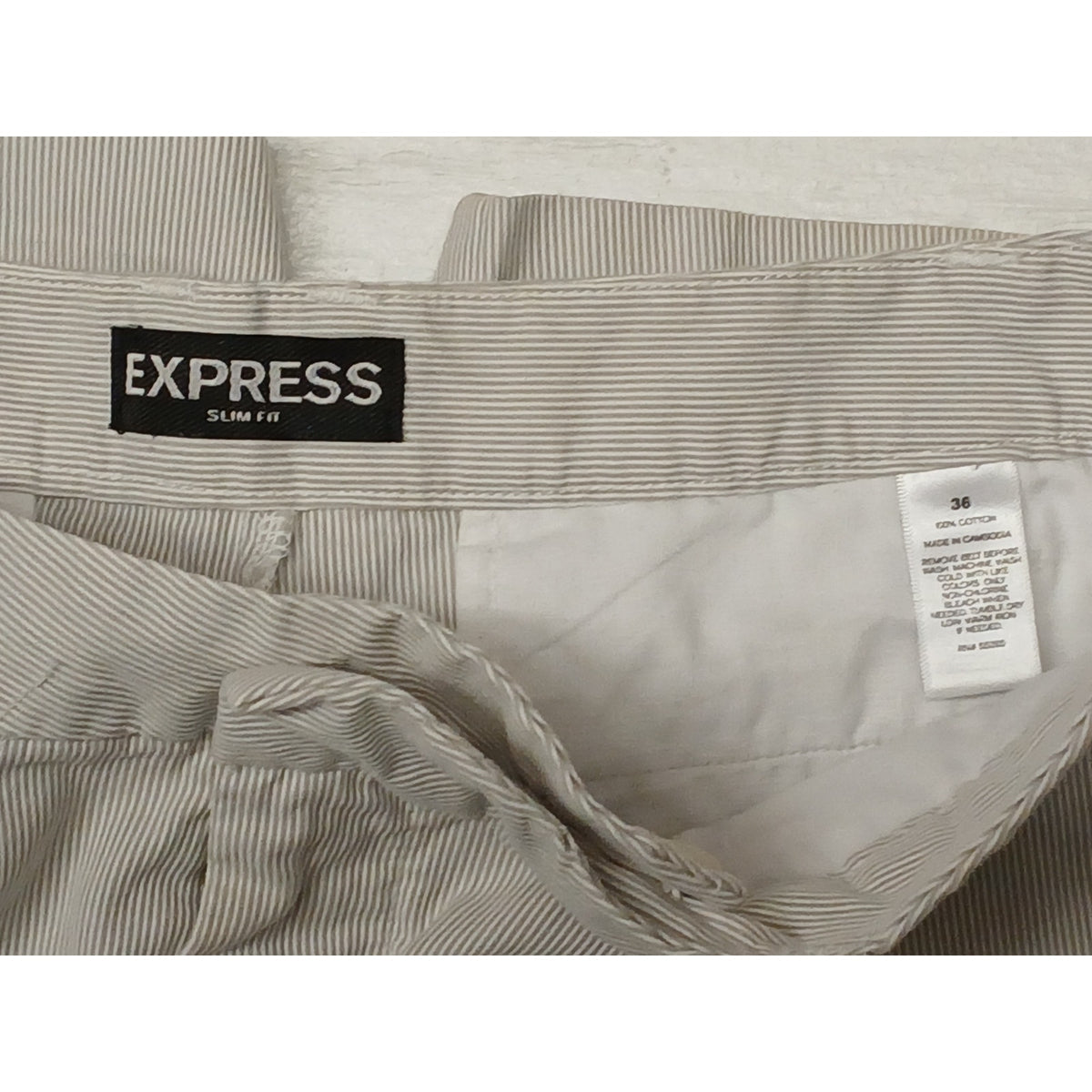 Express (36) Beige Slim Fit Pin Stripe Chino Dress Shorts
