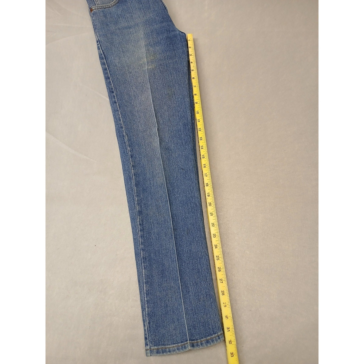 Levis (30x32) Men's 550 Straight Leg Blue Denim Jeans