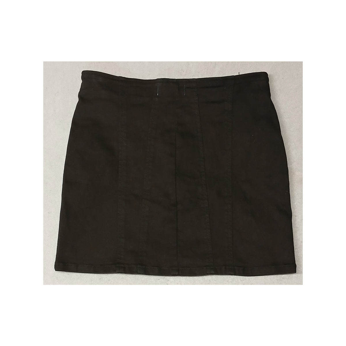 We The Free (4) Black Zip Front Denim Mini Skirt