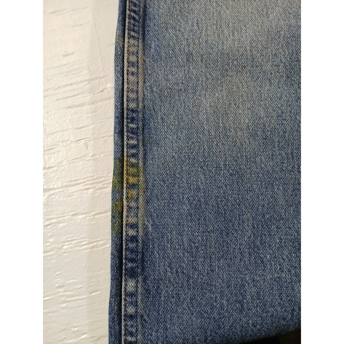 Wrangler (38 X 34) Men's Straight Leg Blue Denim Jeans