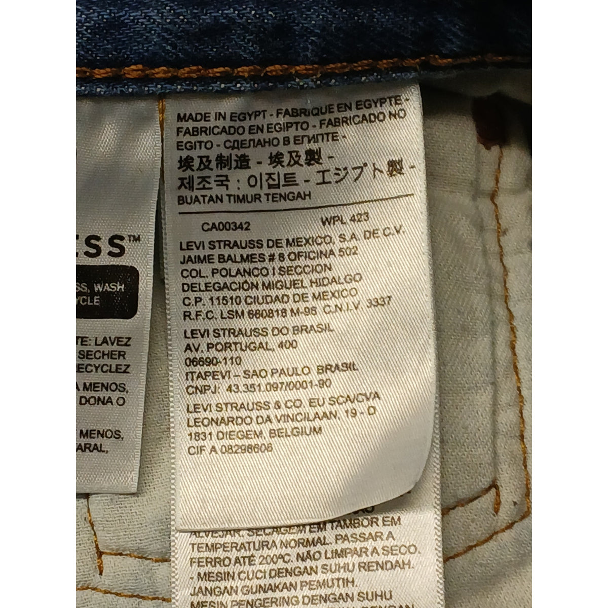 Levis (42x30) Men's Tapered Straight Leg Fit Blue Denim Jeans